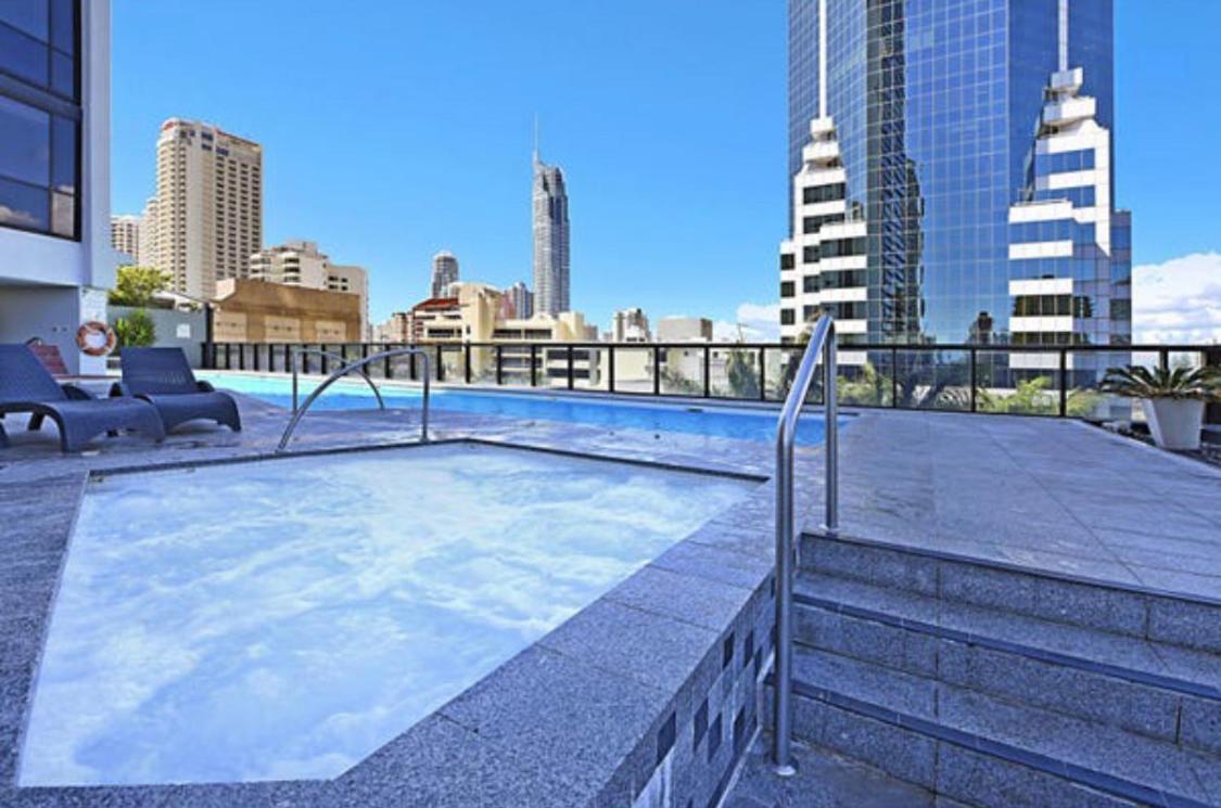 Circle On Cavill Sub Penthouse W/ 4 Bedrooms Gold Coast Exterior foto